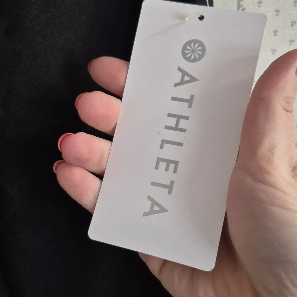 Athleta Black Elation Sheen Tights - Picture 4 of 11